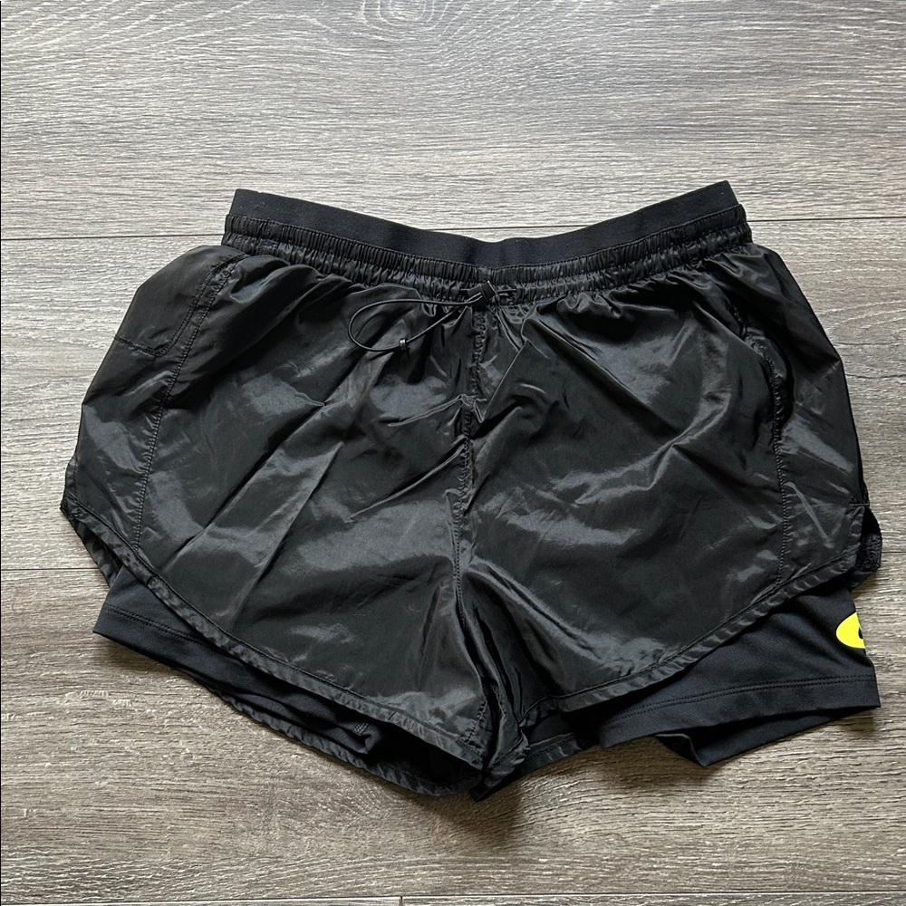 Nike Women's Black Running Shorts with Compression - Picture 1 of 6
